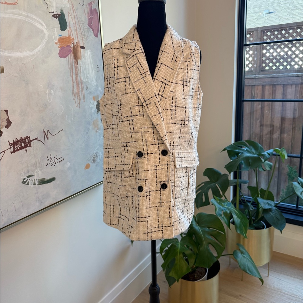 Anthropologie Maeve Black and Cream Tweed Plaid Vest